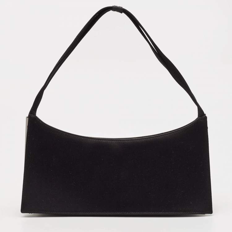 مملوكة مسبقًا Salvatore Ferragamo Black Satin Frame Shoulder Bag
