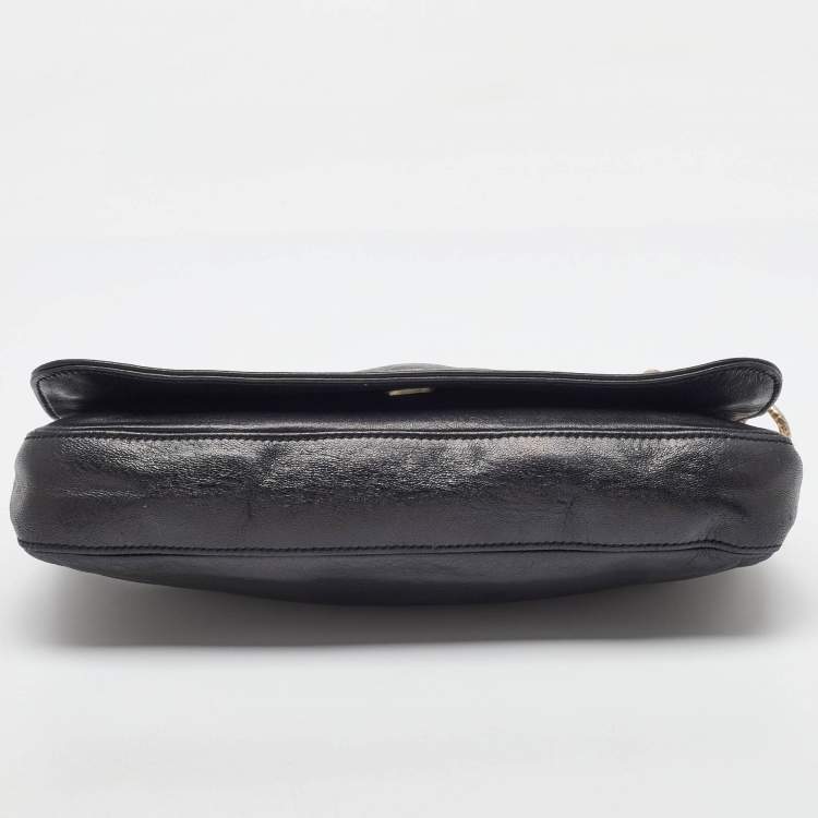 مملوكة مسبقًا Salvatore Ferragamo Black Leather Chain Flap Shoulder Bag