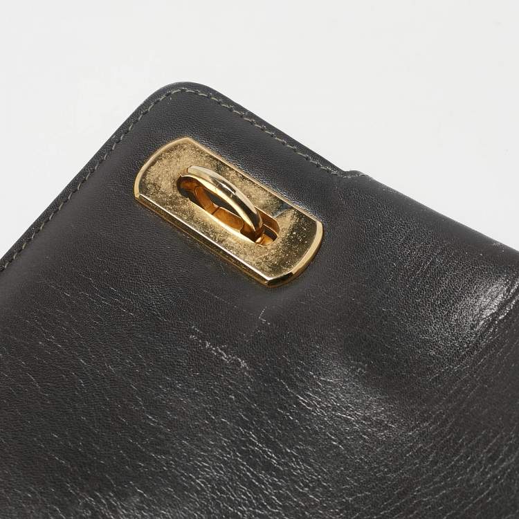 Pre Owned Salvatore Ferragamo Dark Grey Leather Clutch