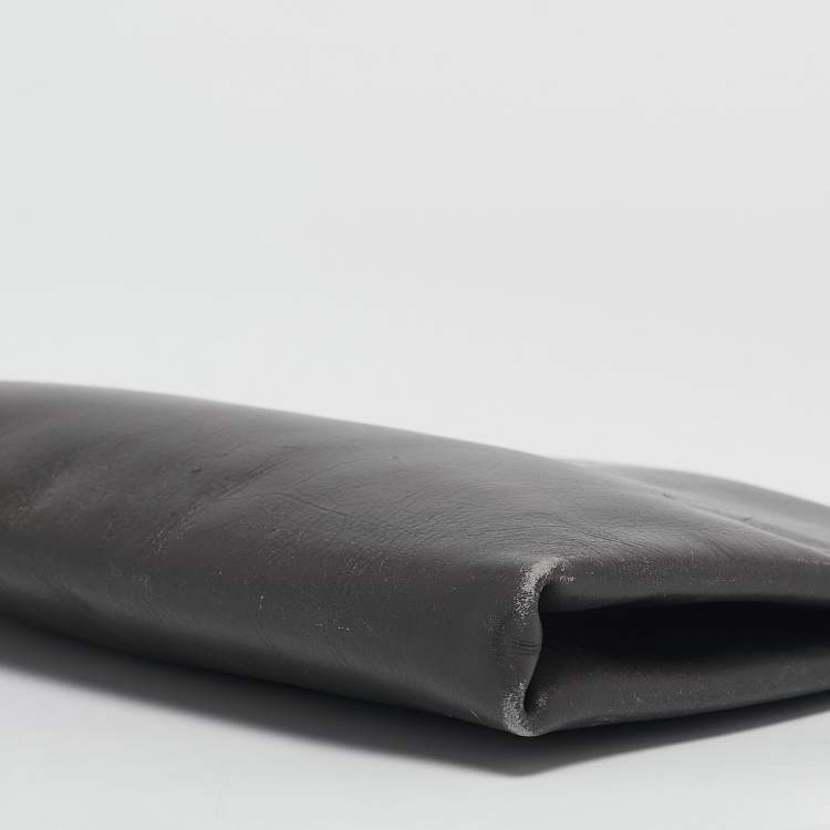 Pre Owned Salvatore Ferragamo Dark Grey Leather Clutch
