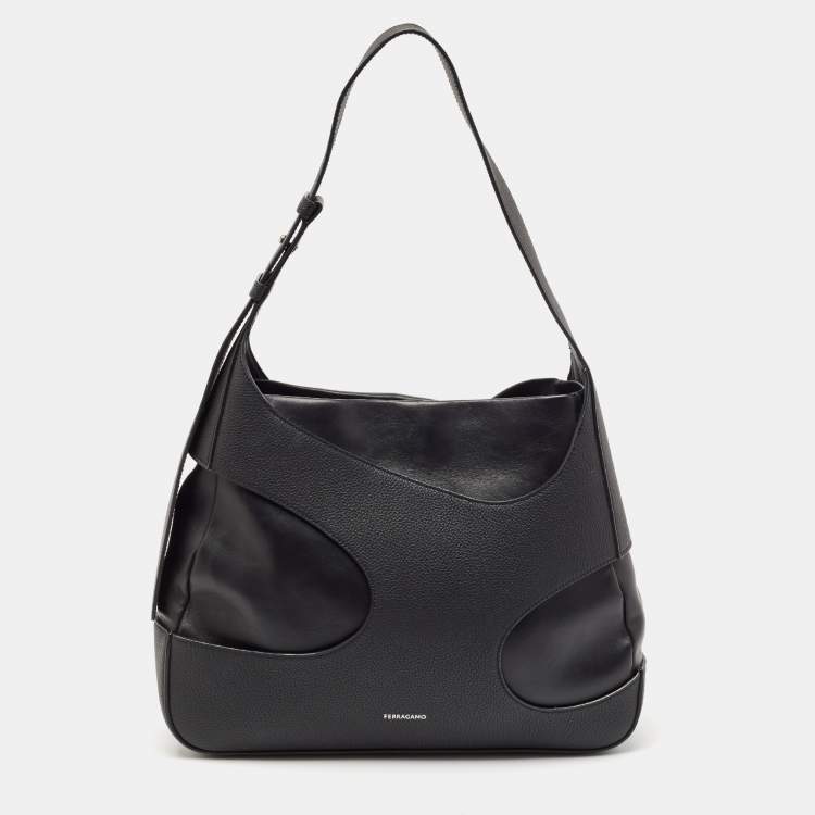 Pre Owned Salvatore Ferragamo Black Leather Cut Out Detail Shoulder Bag