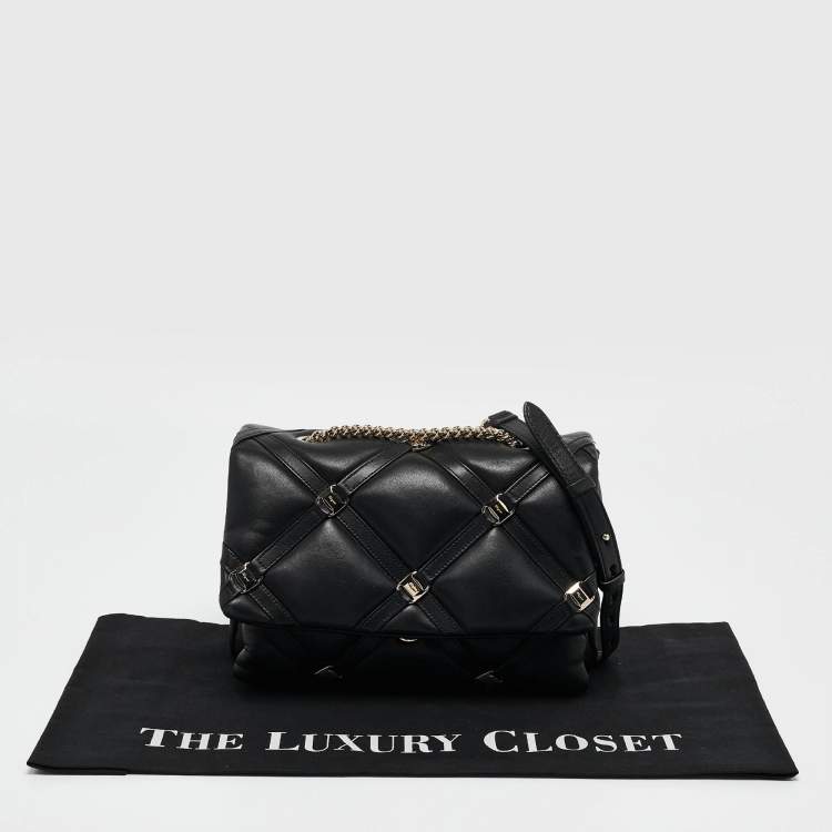 Pre Owned Salvatore Ferragamo Black Quilted Leather Vara Soft Shoulder Bag