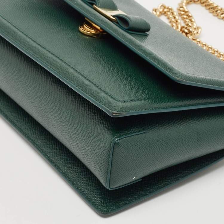 Pre Owned Salvatore Ferragamo Green Leather Ginny Shoulder Bag