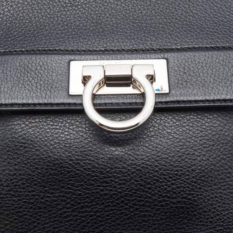 مملوكة مسبقًا Salvatore Ferragamo Black Leather Medium Sofia Top Handle Bag