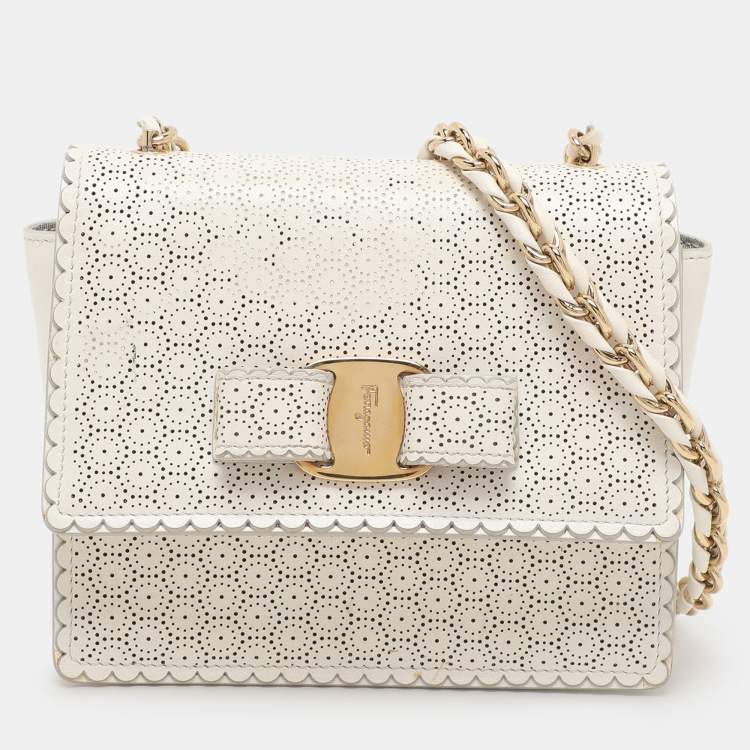 Pre Owned Salvatore Ferragamo White Leather Ginny Crossbody Bag