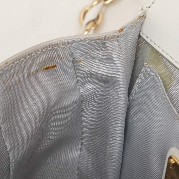 Pre Owned Salvatore Ferragamo White Leather Ginny Crossbody Bag