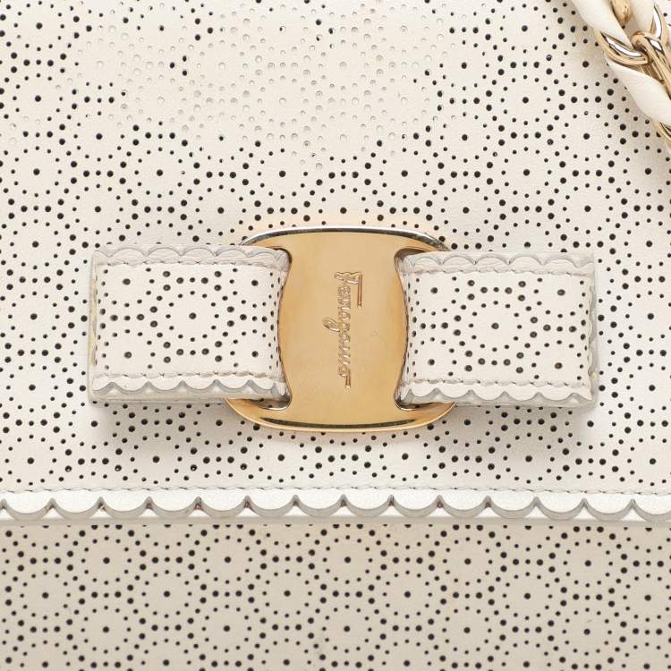 Pre Owned Salvatore Ferragamo White Leather Ginny Crossbody Bag