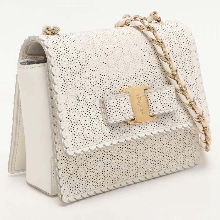 Pre Owned Salvatore Ferragamo White Leather Ginny Crossbody Bag
