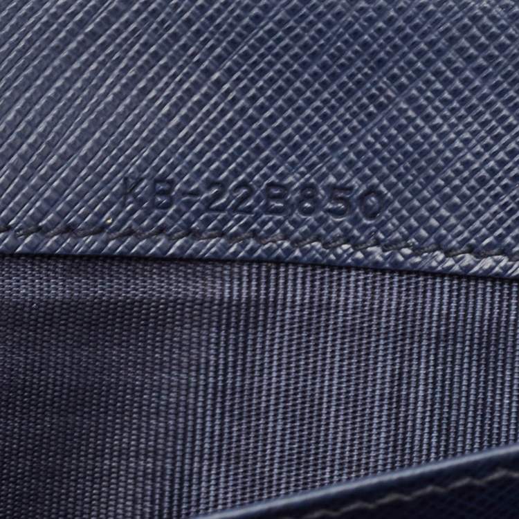 Pre Owned Salvatore Ferragamo Navy Blue Leather Vara Bow Flap Wallet On Chain