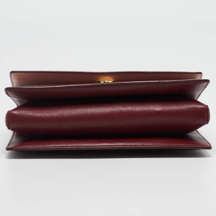 مملوكة مسبقًا Salvatore Ferragamo Dark Red Leather Ginny Shoulder Bag
