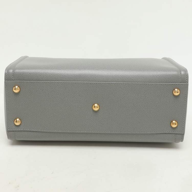 Pre Owned Salvatore Ferragamo Grey Leather Vara Bow Chain Tote