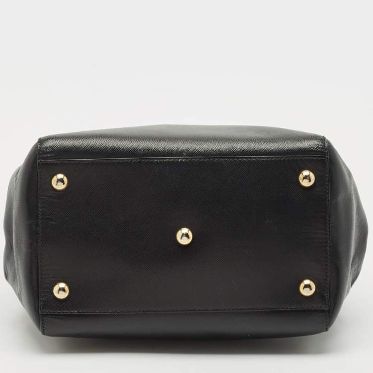 Pre Owned Salvatore Ferragamo Black Leather Vara Bow Chain Tote