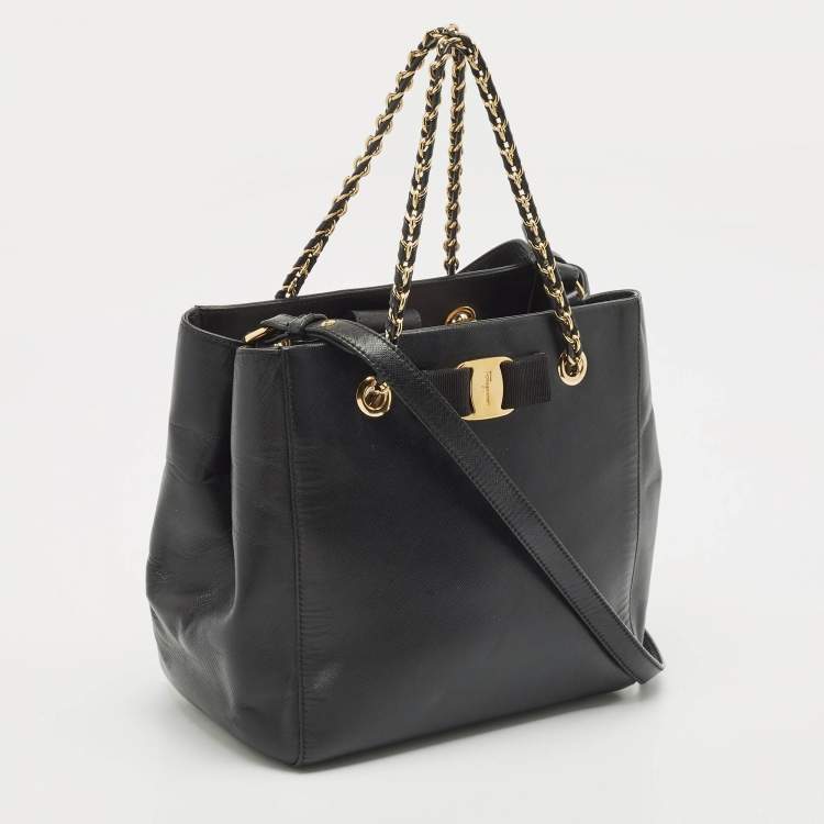 Pre Owned Salvatore Ferragamo Black Leather Vara Bow Chain Tote