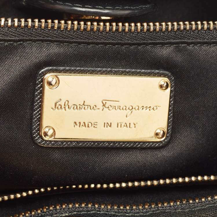 Pre Owned Salvatore Ferragamo Black Leather Vara Bow Chain Tote