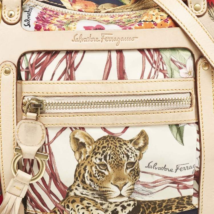 مملوكة مسبقًا Salvatore Ferragamo Multicolor Printed Satin and Leather Fiera Satchel