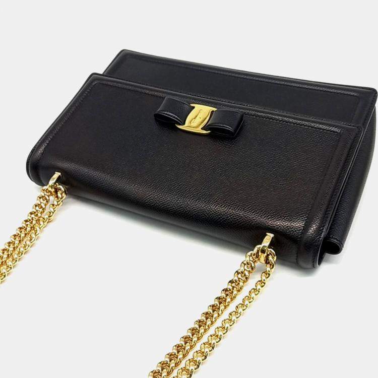 Pre Owned Salvatore Ferragamo Black Leather Barazini Crossbody Bag