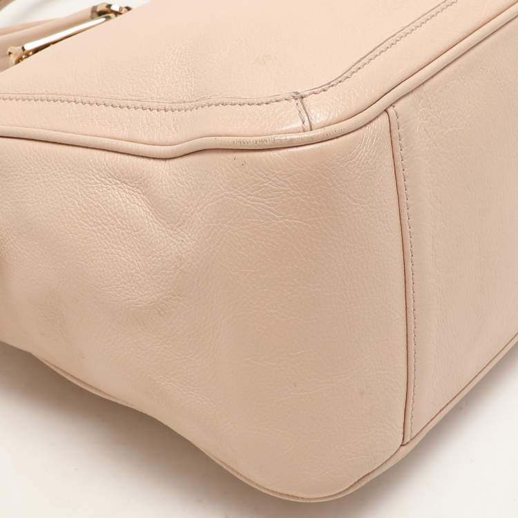 Pre Owned Salvatore Ferragamo Beige Leather Double Gancio Bag