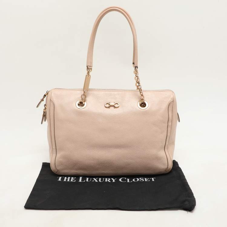 Pre Owned Salvatore Ferragamo Beige Leather Double Gancio Bag