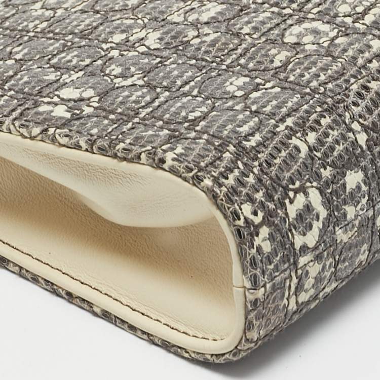 Pre Owned Salvatore Ferragamo Cream/Beige Lizard Gancini Chain Clutch