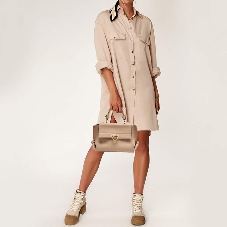Pre Owned Salvatore Ferragamo Beige Leather Small Sofia Top Handle Bag