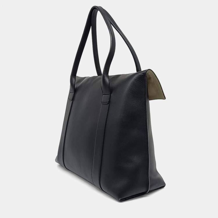 Pre Owned Salvatore Ferragamo Black Leather Suki Bag