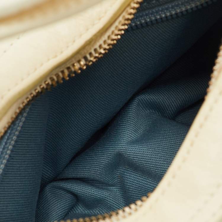 Pre Owned Salvatore Ferragamo Cream Leather Hobo