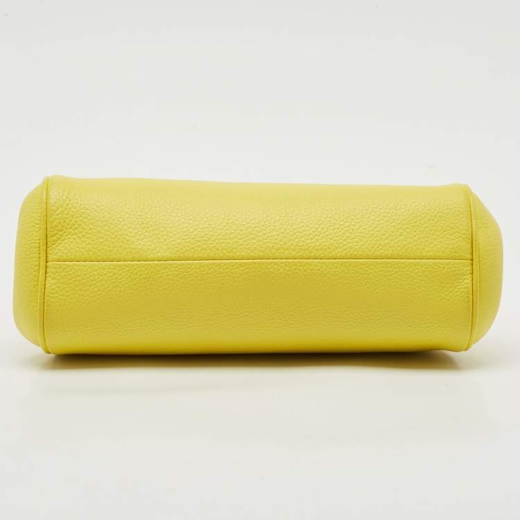 مملوكة مسبقًا Salvatore Ferragamo Yellow Leather Small Gancini Crossbody Bag