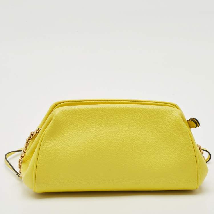 مملوكة مسبقًا Salvatore Ferragamo Yellow Leather Small Gancini Crossbody Bag