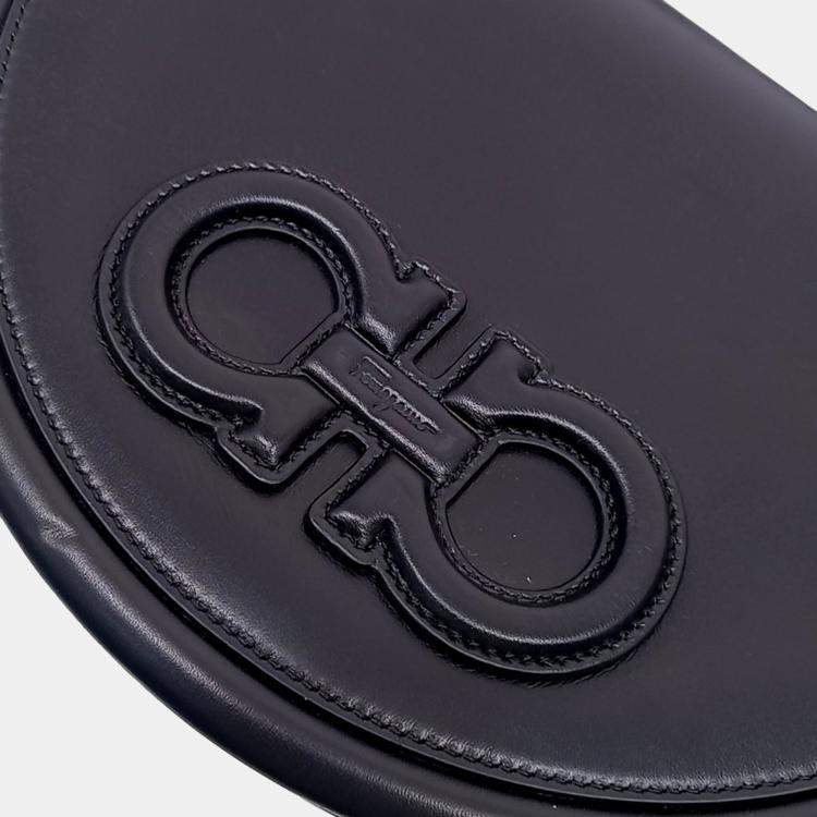 Pre Owned Salvatore Ferragamo Black Leather Aura Bag