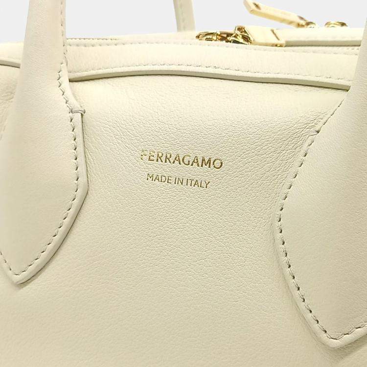 Pre Owned Salvatore Ferragamo White Leather tote and shoulder bag