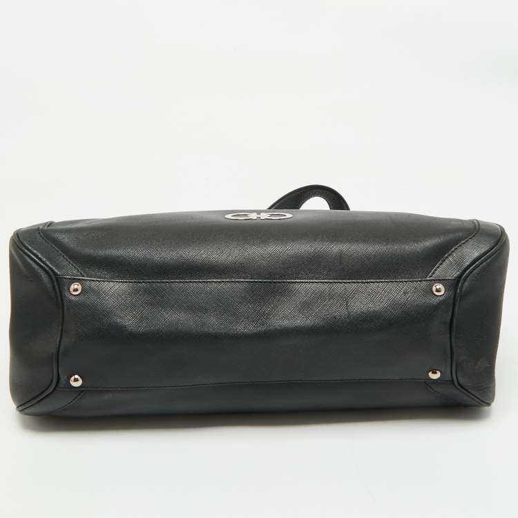 Pre Owned Salvatore Ferragamo Black Leather Chain Tote