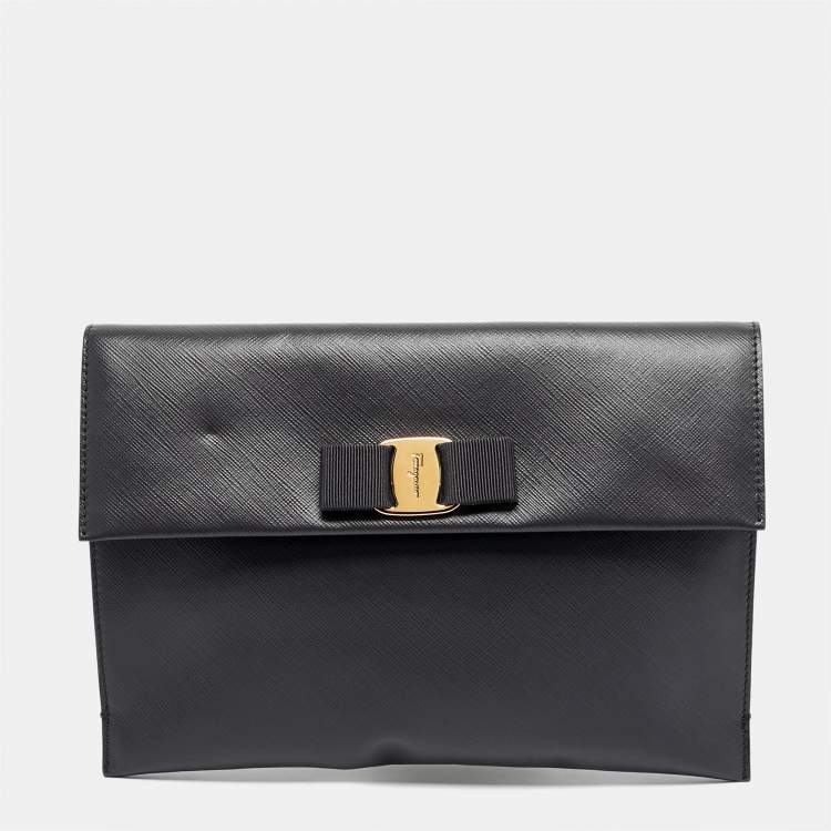 Pre Owned Salvatore Ferragamo Grey Leather Vara Bow Flat Clutch