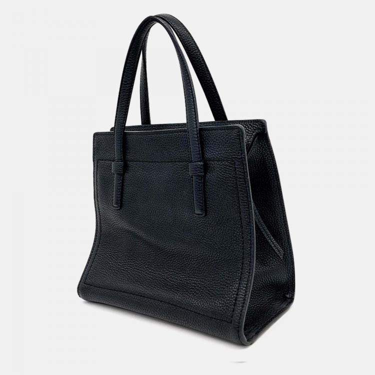 Pre Owned Salvatore Ferragamo Black Leather Amy Small Bag