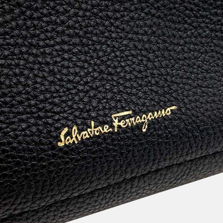 Pre Owned Salvatore Ferragamo Black Leather Amy Small Bag