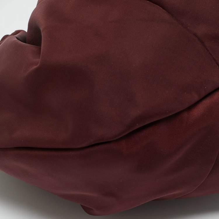 Pre Owned Salvatore Ferragamo Burgundy/Brown Nylon and Patent Leather Vara Bow Hobo