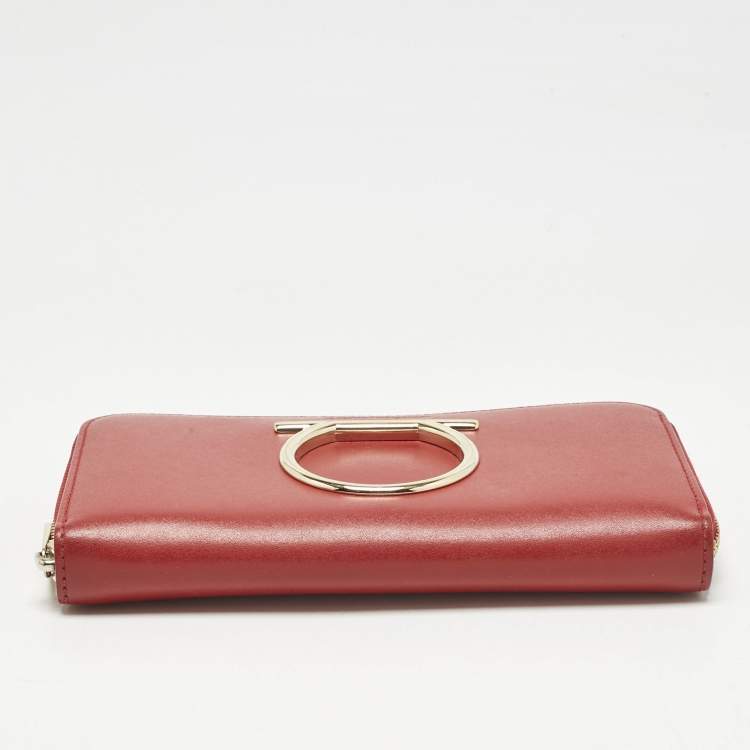 Pre Owned Salvatore Ferragamo Red Leather Gancini Zip Around Long Wallet