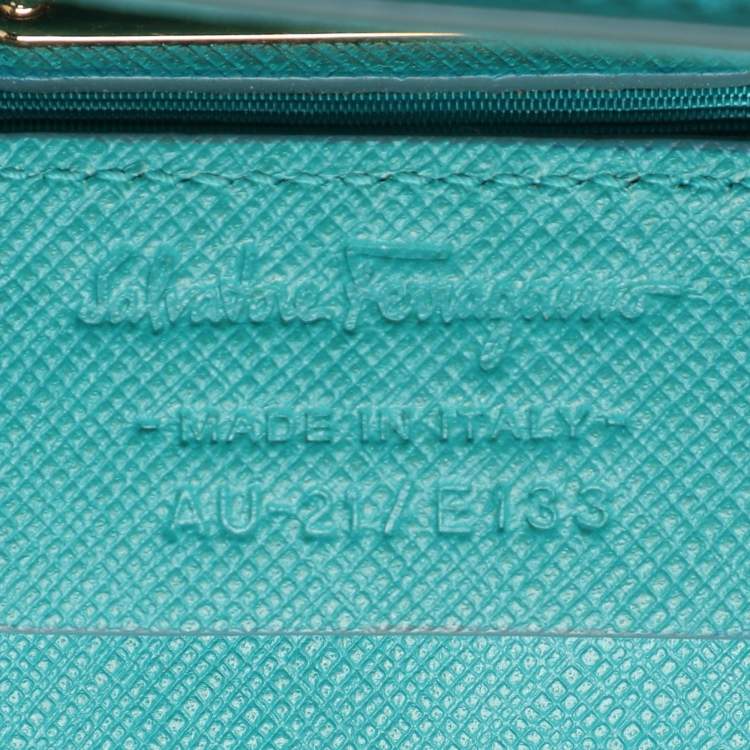 Pre Owned Salvatore Ferragamo Green Leather Mini Ginny Crossbody Bag
