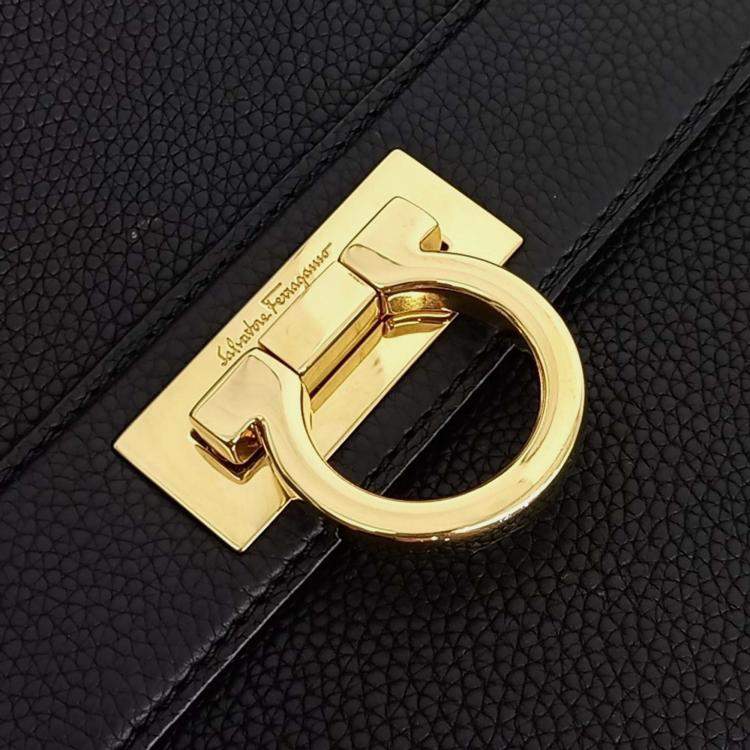 Pre Owned Salvatore Ferragamo Black Leather Sophia Bag
