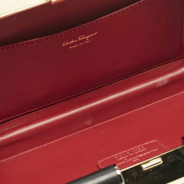 Pre Owned Salvatore Ferragamo x Sara Battaglia Gold/Silver Metal Sinila Clutch