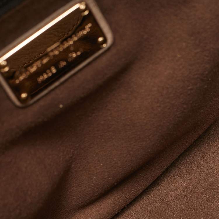 Pre Owned Salvatore Ferragamo Beige Leather Hortense Top Handle Bag