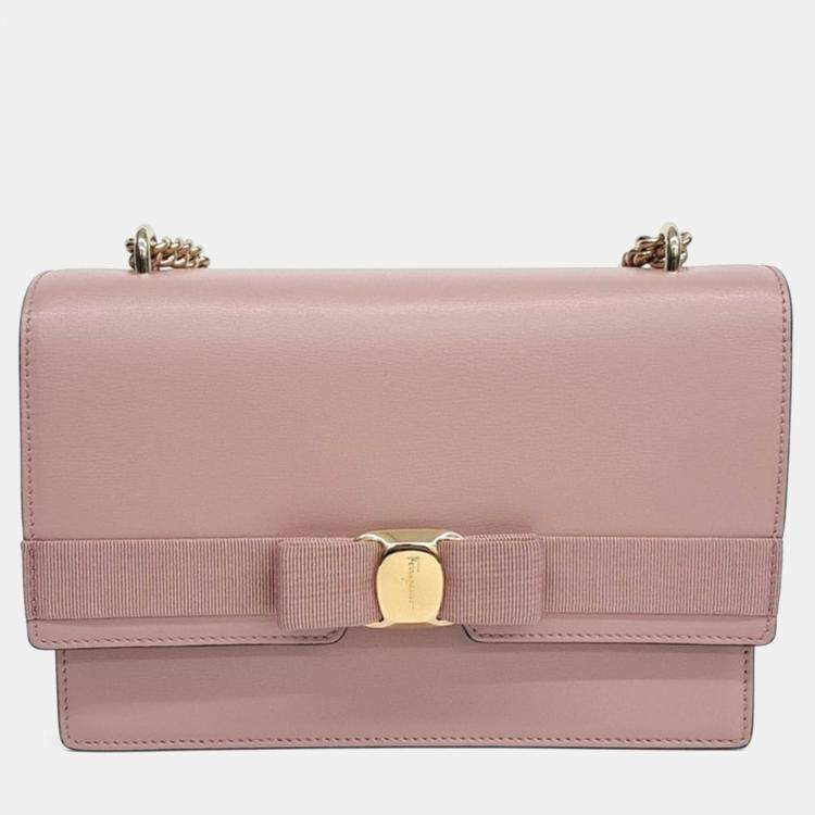 Pre Owned Salvatore Ferragamo Pink Leather Vara shoulder bag