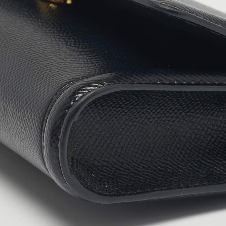 Pre Owned Salvatore Ferragamo Black Leather Vara Bow Clutch Bag