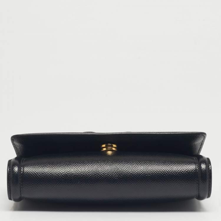 Pre Owned Salvatore Ferragamo Black Leather Vara Bow Clutch Bag