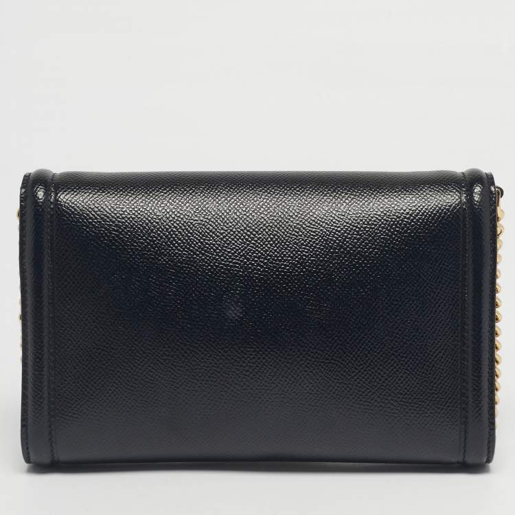 Pre Owned Salvatore Ferragamo Black Leather Vara Bow Clutch Bag