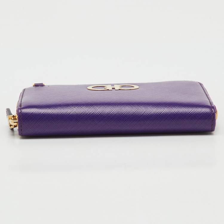 Pre Owned Salvatore Ferragamo Purple Leather Gancio Cip Around Wallet On Chain