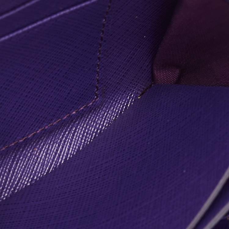 Pre Owned Salvatore Ferragamo Purple Leather Gancio Cip Around Wallet On Chain