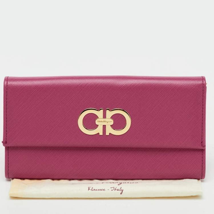 Pre Owned Salvatore Ferragamo Pink Leather Gancio Flap Continental Wallet
