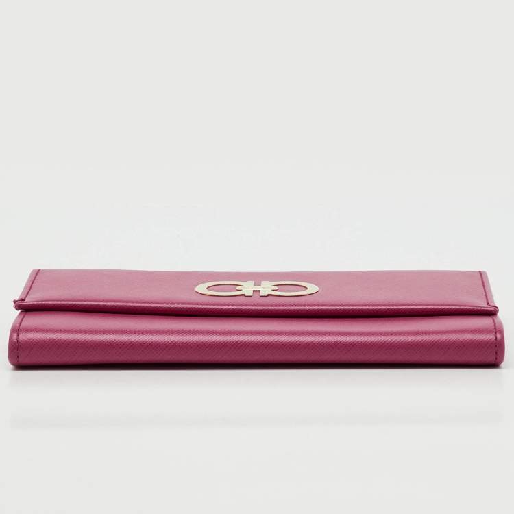Pre Owned Salvatore Ferragamo Pink Leather Gancio Flap Continental Wallet