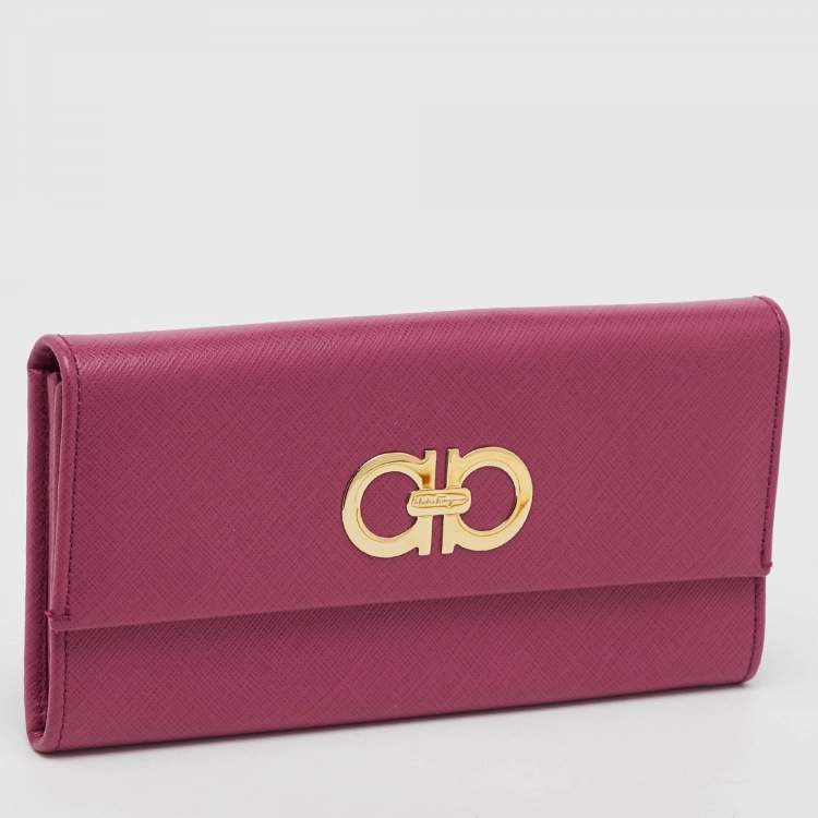 Pre Owned Salvatore Ferragamo Pink Leather Gancio Flap Continental Wallet