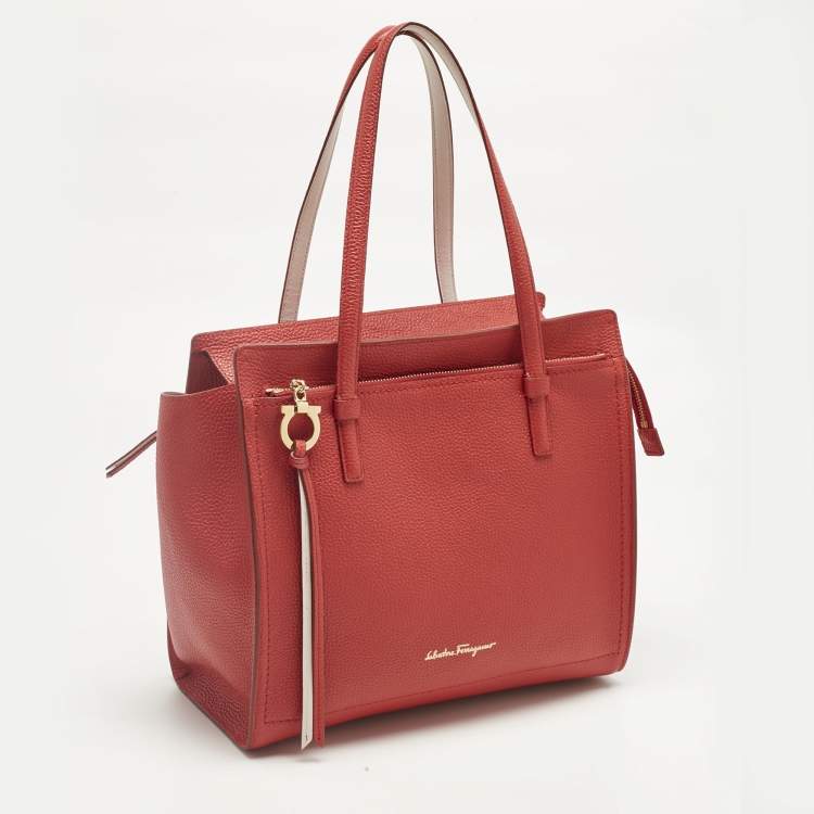 Pre Owned Salvatore Ferragamo Red Leather Medium Amy Tote